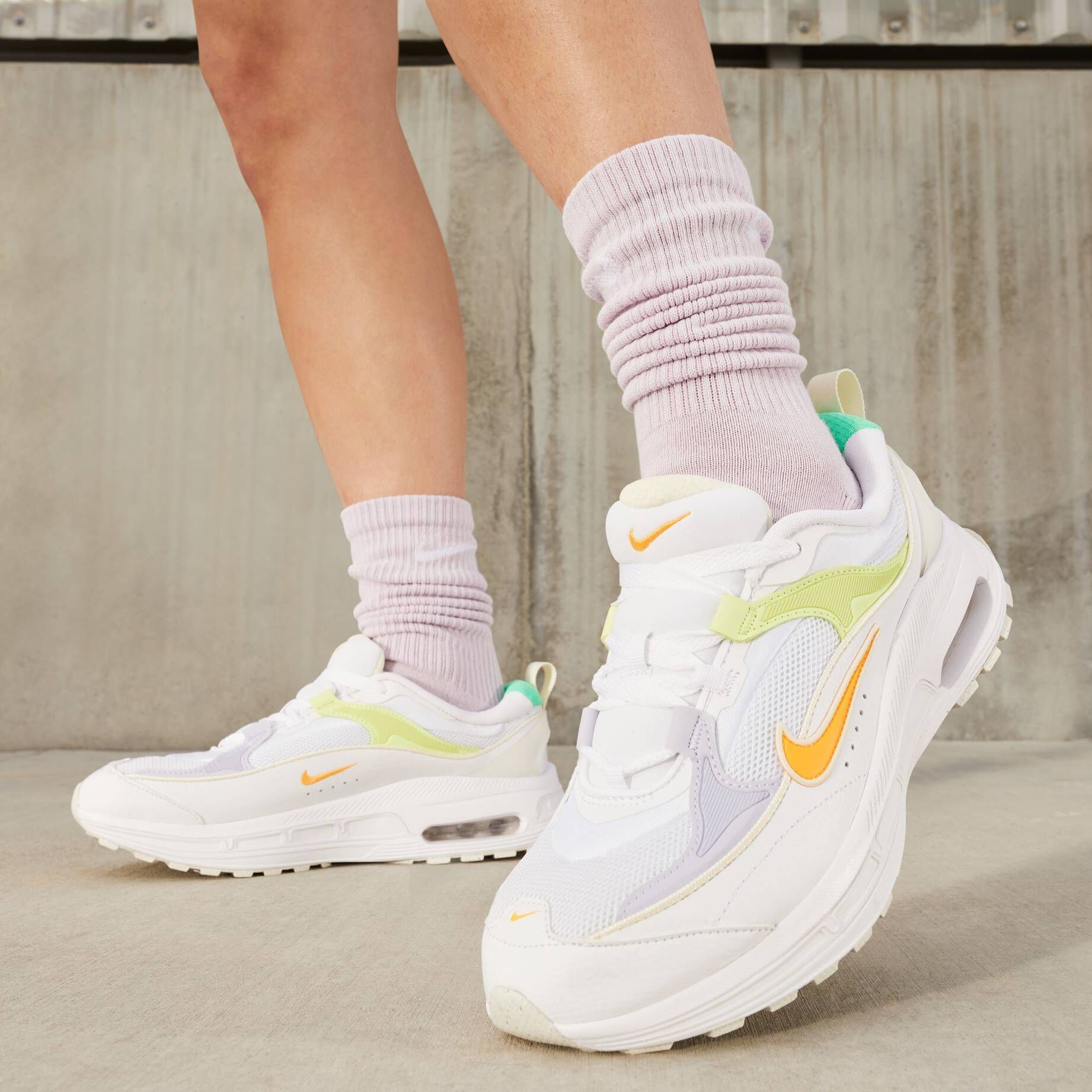 Nike| Damen Sneaker AIR MAX BLISS NEXT NATURE