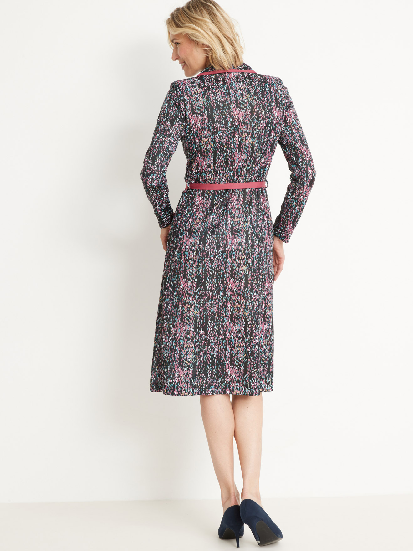 Robe toute boutonnée en maille
