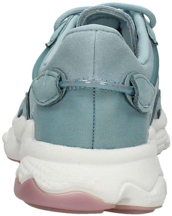 adidas Ozweego licht blauw
