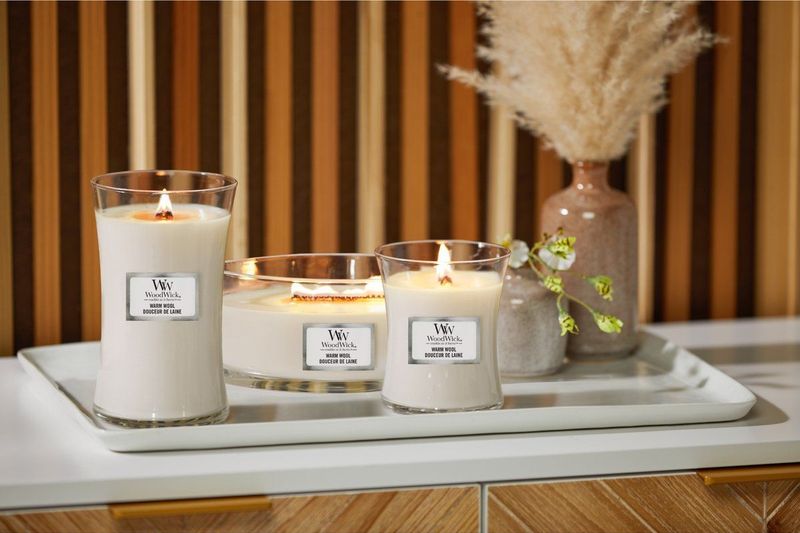 WoodWick - Warm Wool - Geurkaars - 275 gr - Houten Lont