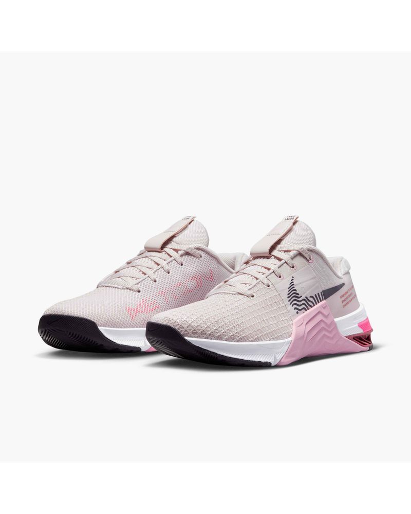 Chaussures de training Nike Metcon 8 Rose pour femme