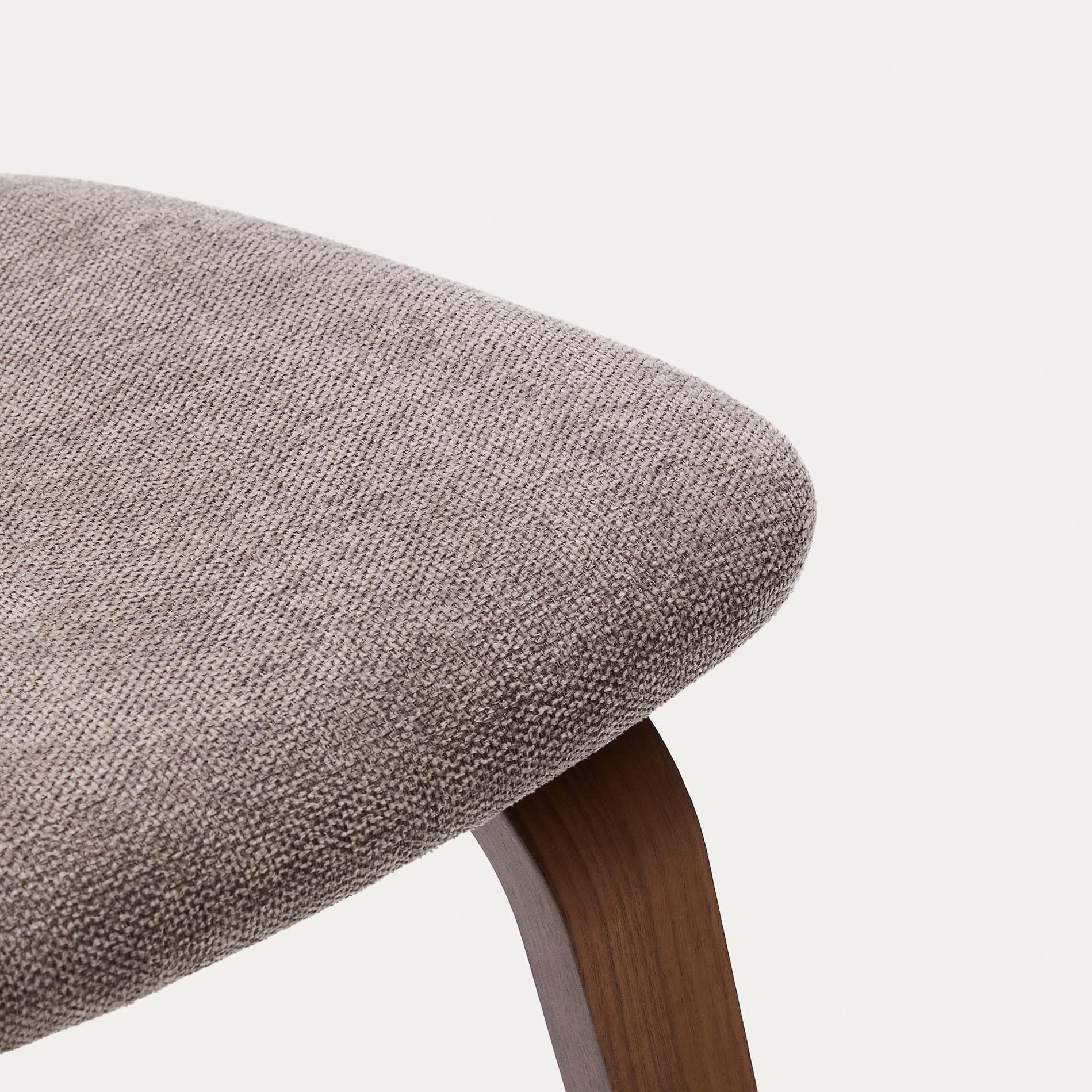 Kave Home Gena Eetkamerstoel - Walnoot / Beige