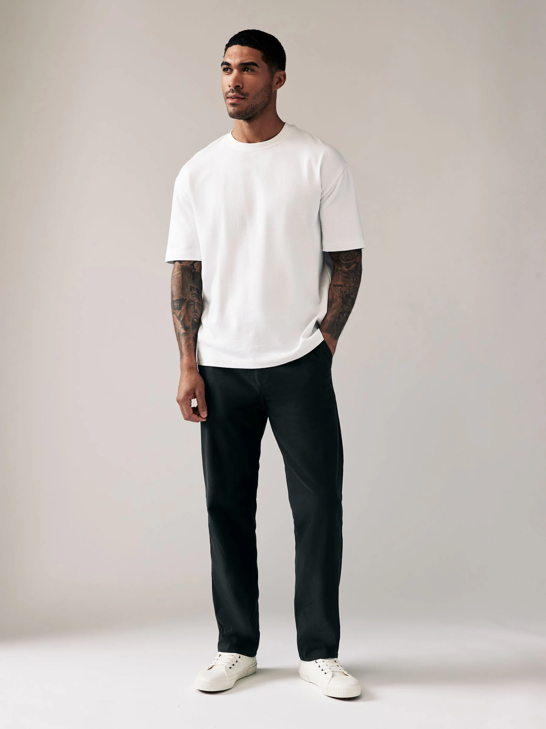 Zwart - Relaxed fit - Stretchy chino