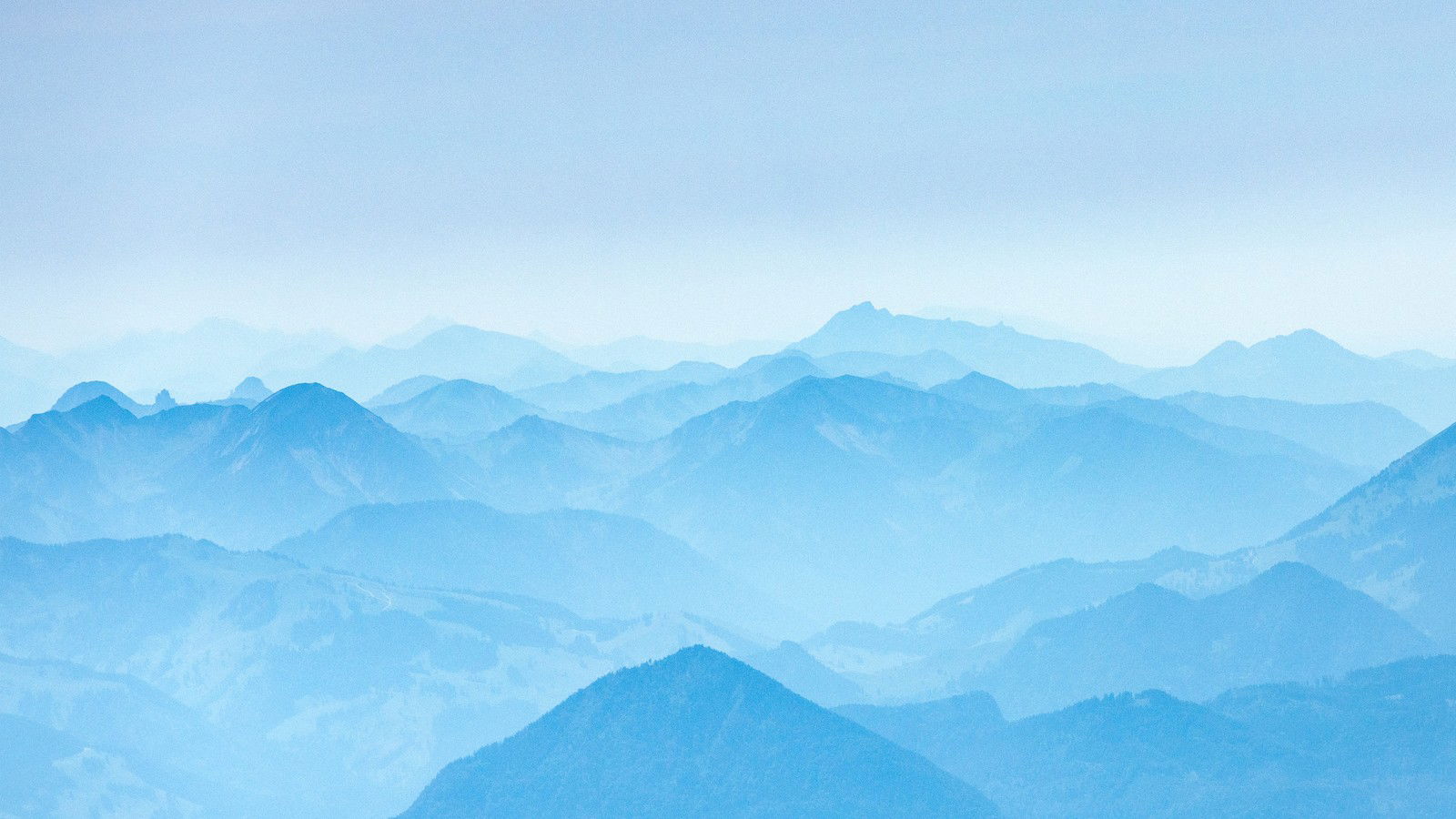 Bergwellen IV by Daniel Reiter - Limited Edition. Edition of: 150. Signed.