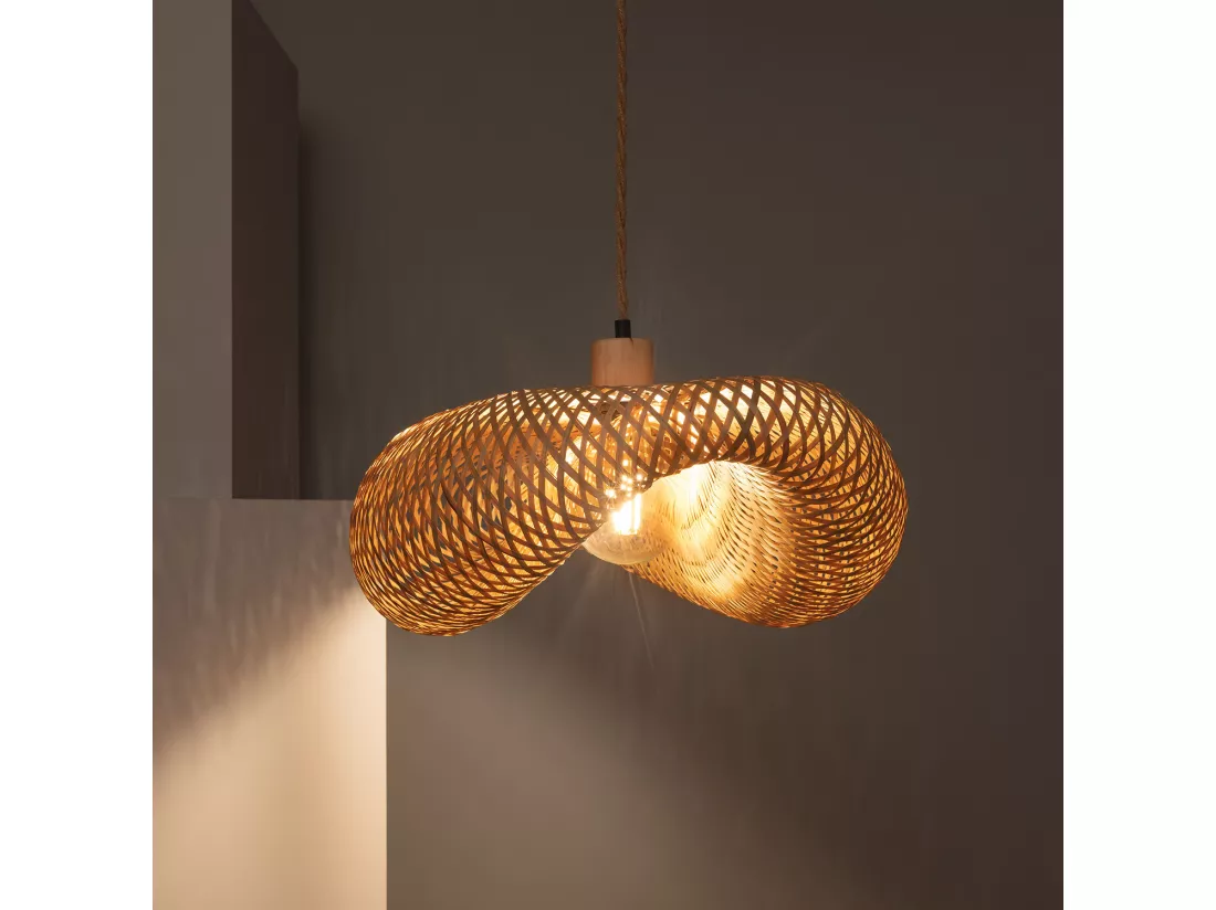 Suspension Bambou Kathu Karatasi Camel