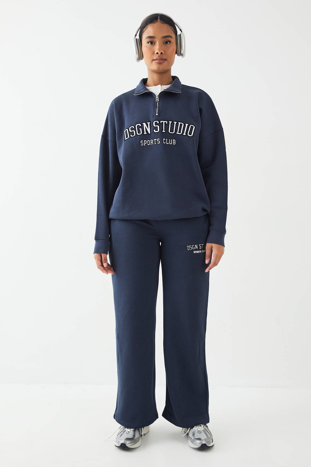 Jogging Jambe Droite avec Applique DSGN Studio