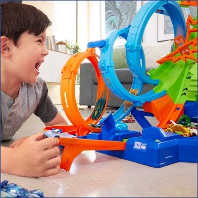 Hot Wheels Action 4-Loop Crash Out Bilbane