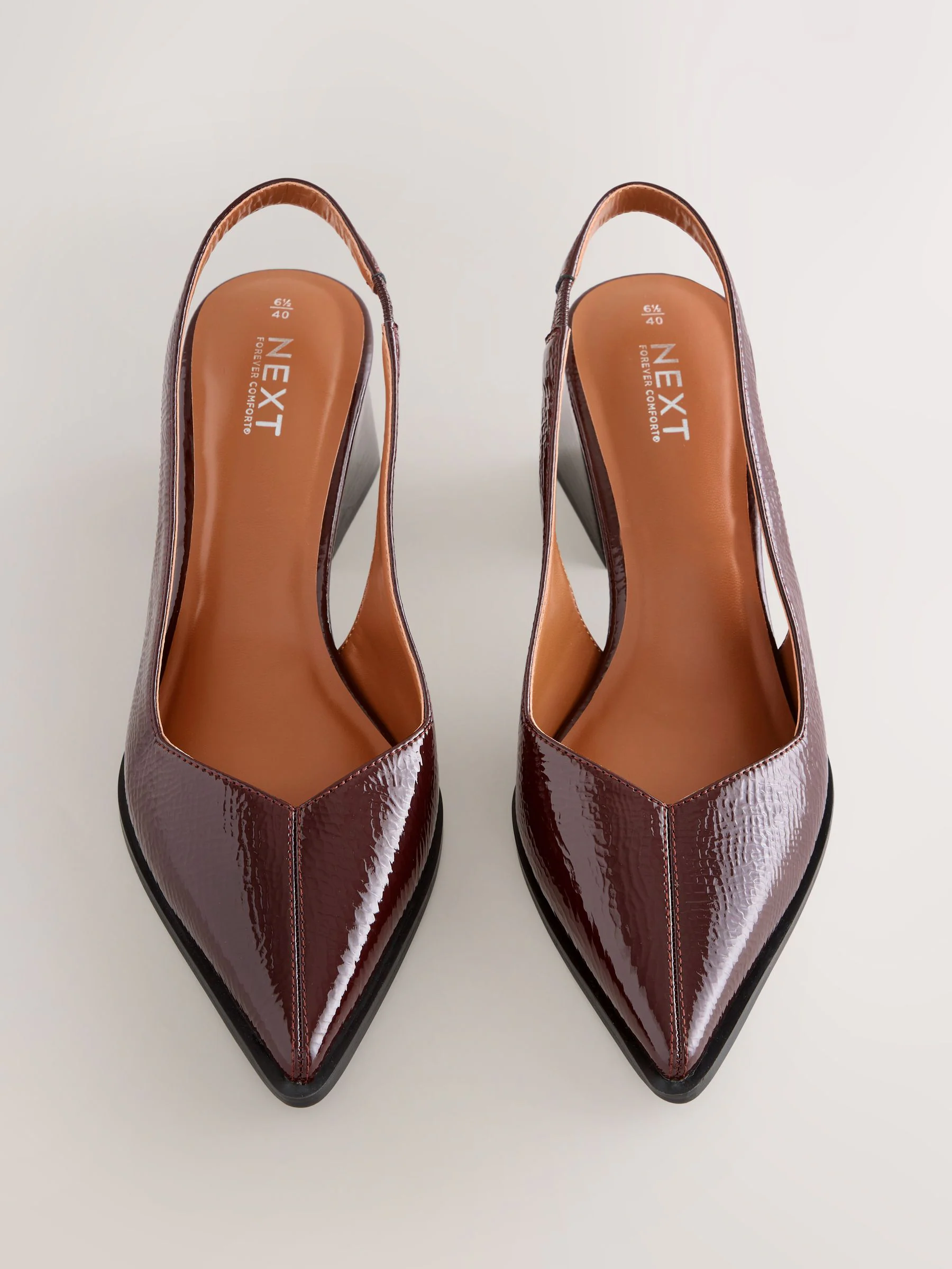 Bordeauxrood - Forever Comfort® Pointed Toe Slingback Block Heels