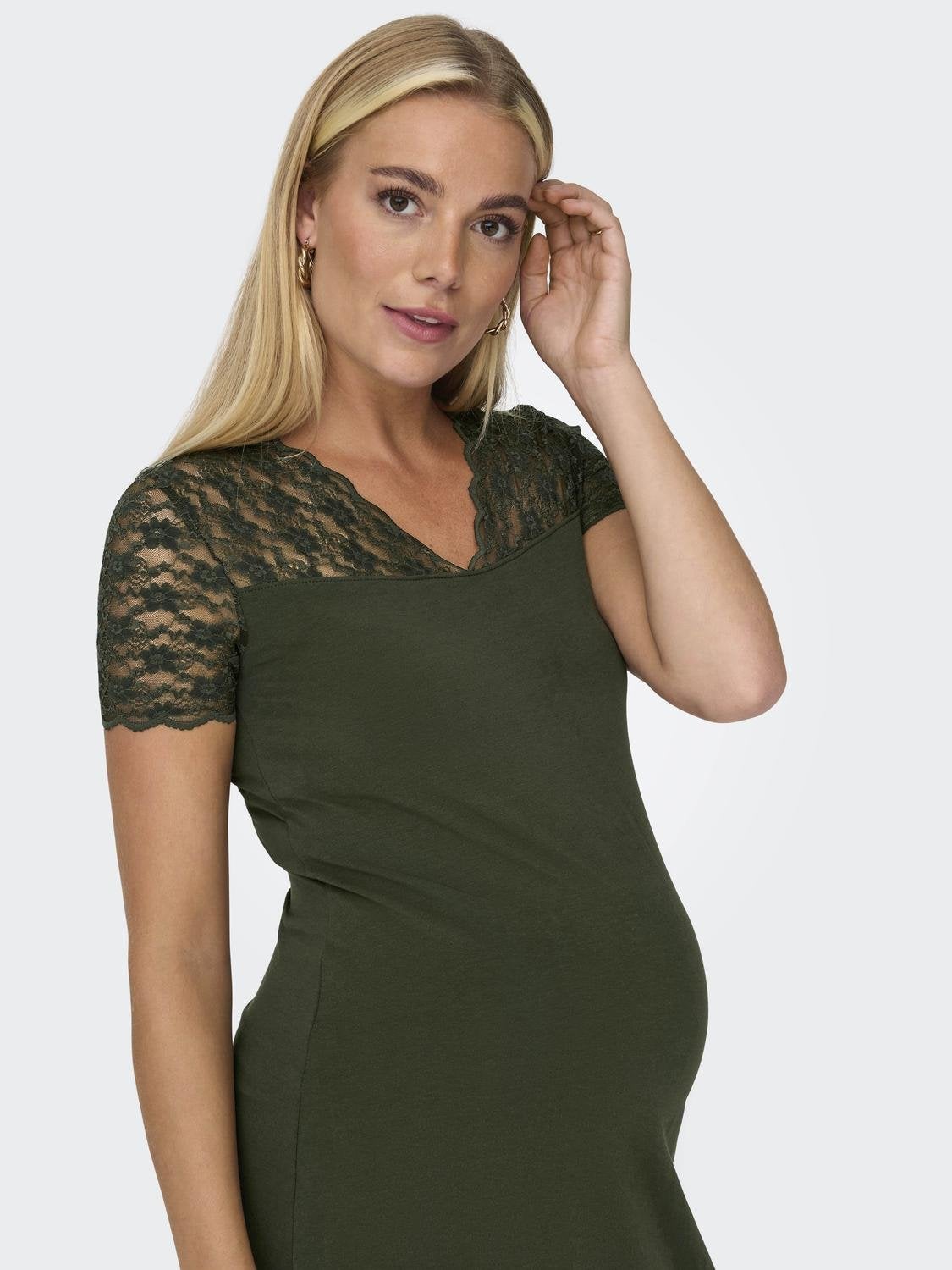OLMCHICA Kurzes Kleid Rosin
