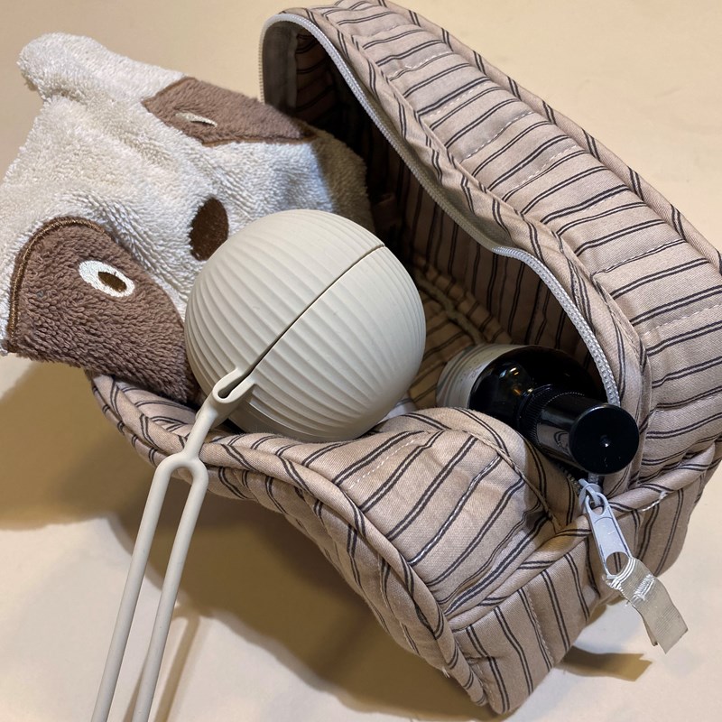 Nuuroo<br>Toilettaske Levi