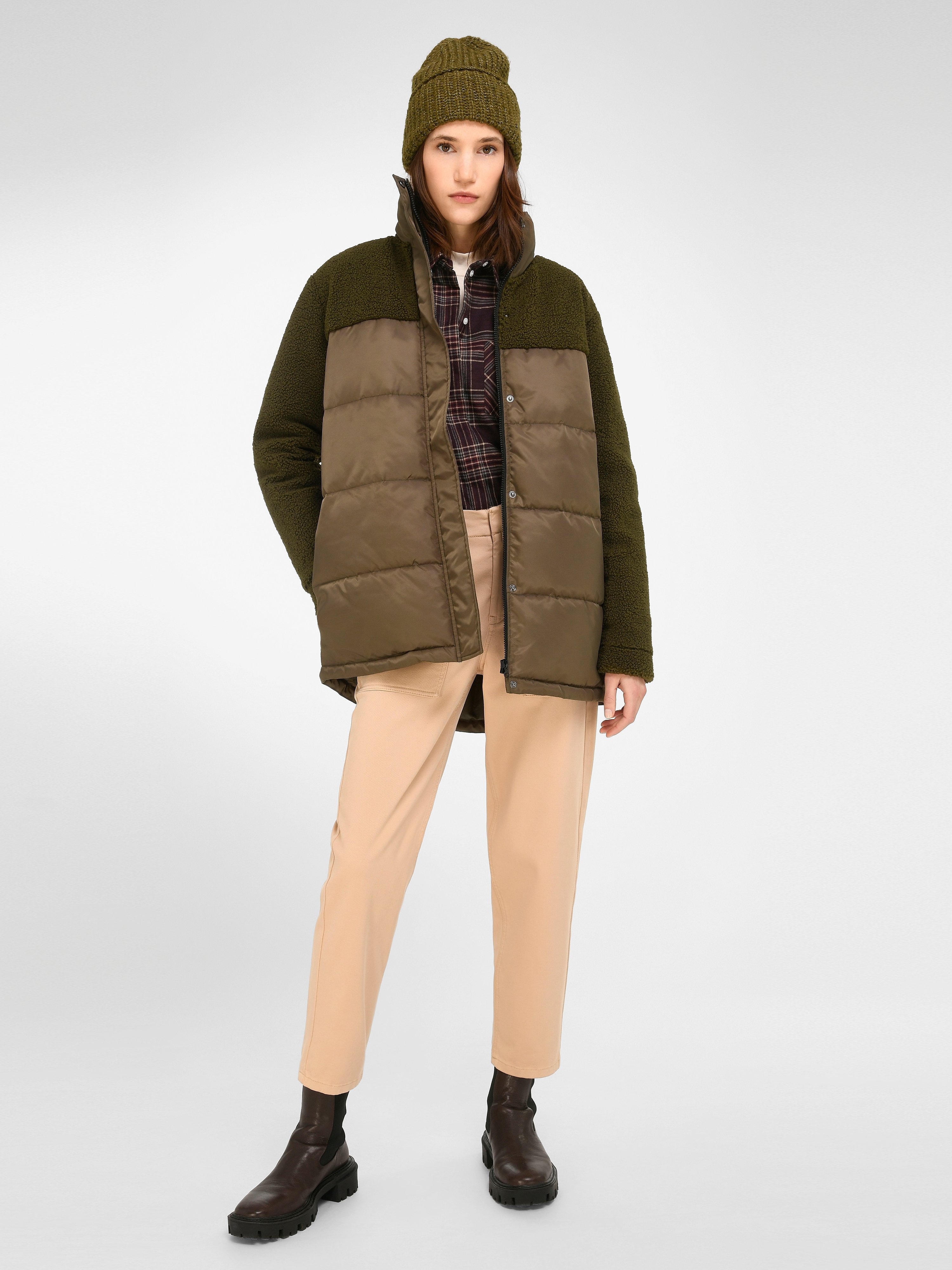 Jacke mit Stehkragen