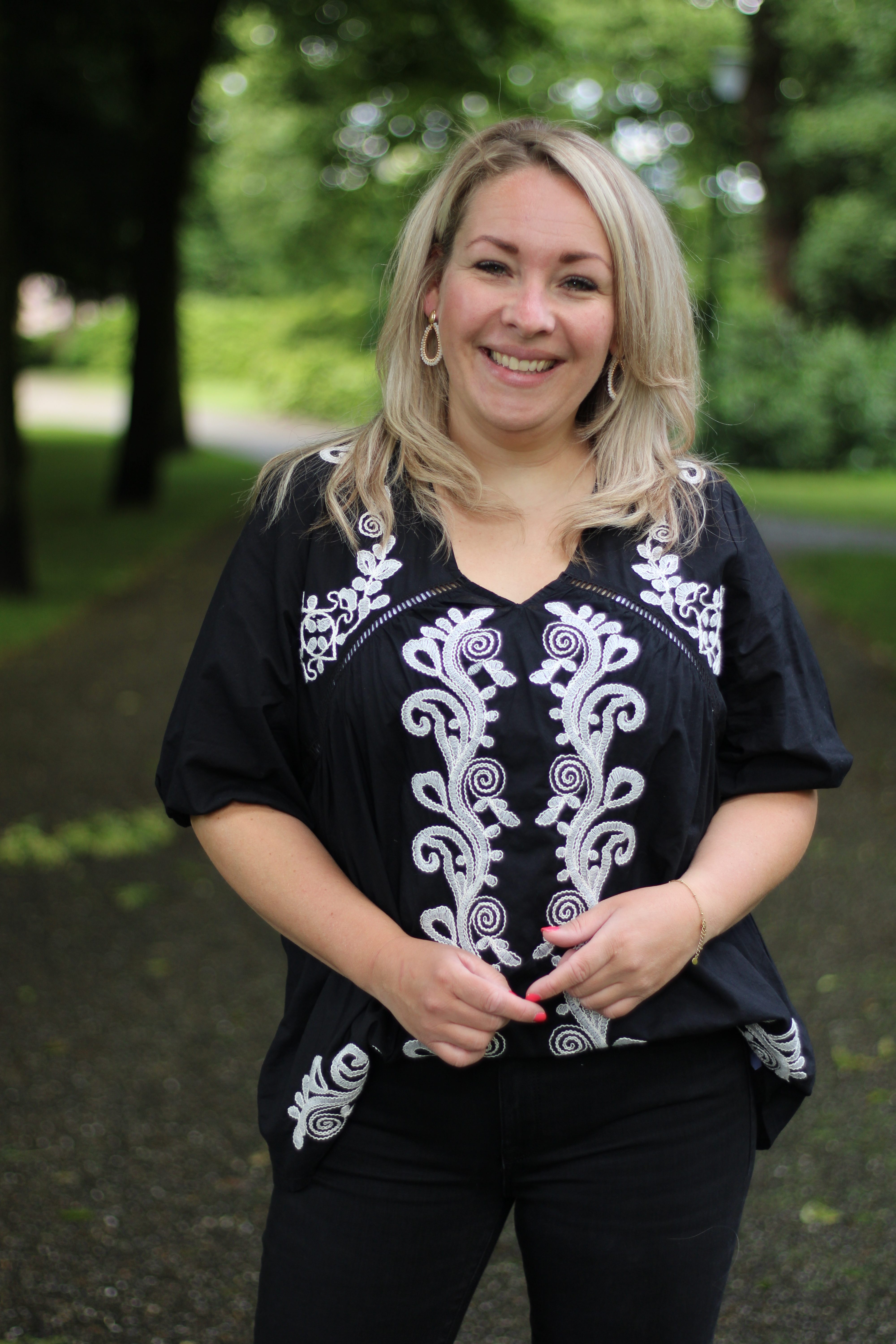 Culture - Emmy Short Sleeve Blouse - Black
