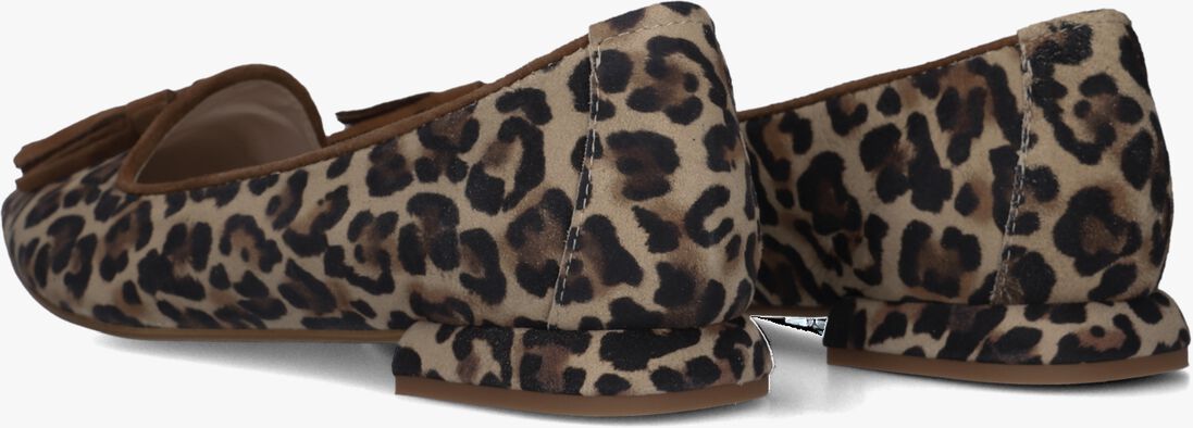 beige stefano lauran loafers pisa