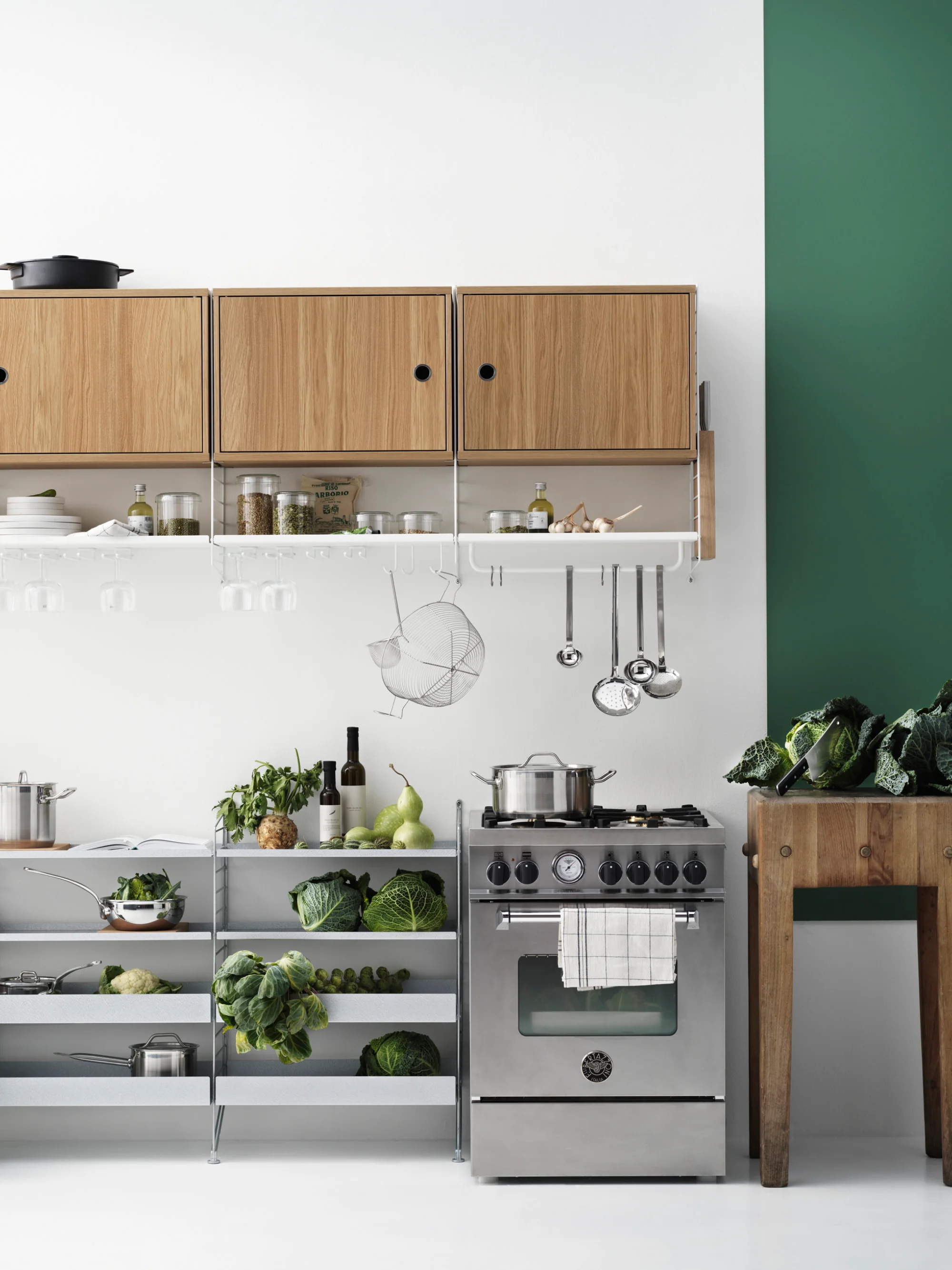 Kast String System met draaideur, B 58 x D 30 cm