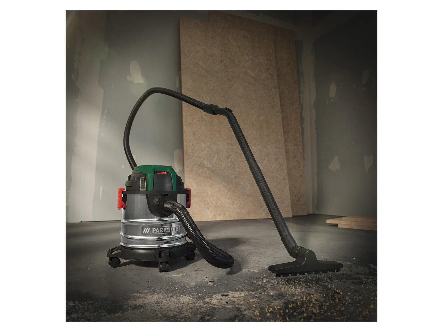 PARKSIDE&reg; wet/dry vacuum cleaner &raquo;PWD 12 B1&laquo;, 180 air watts