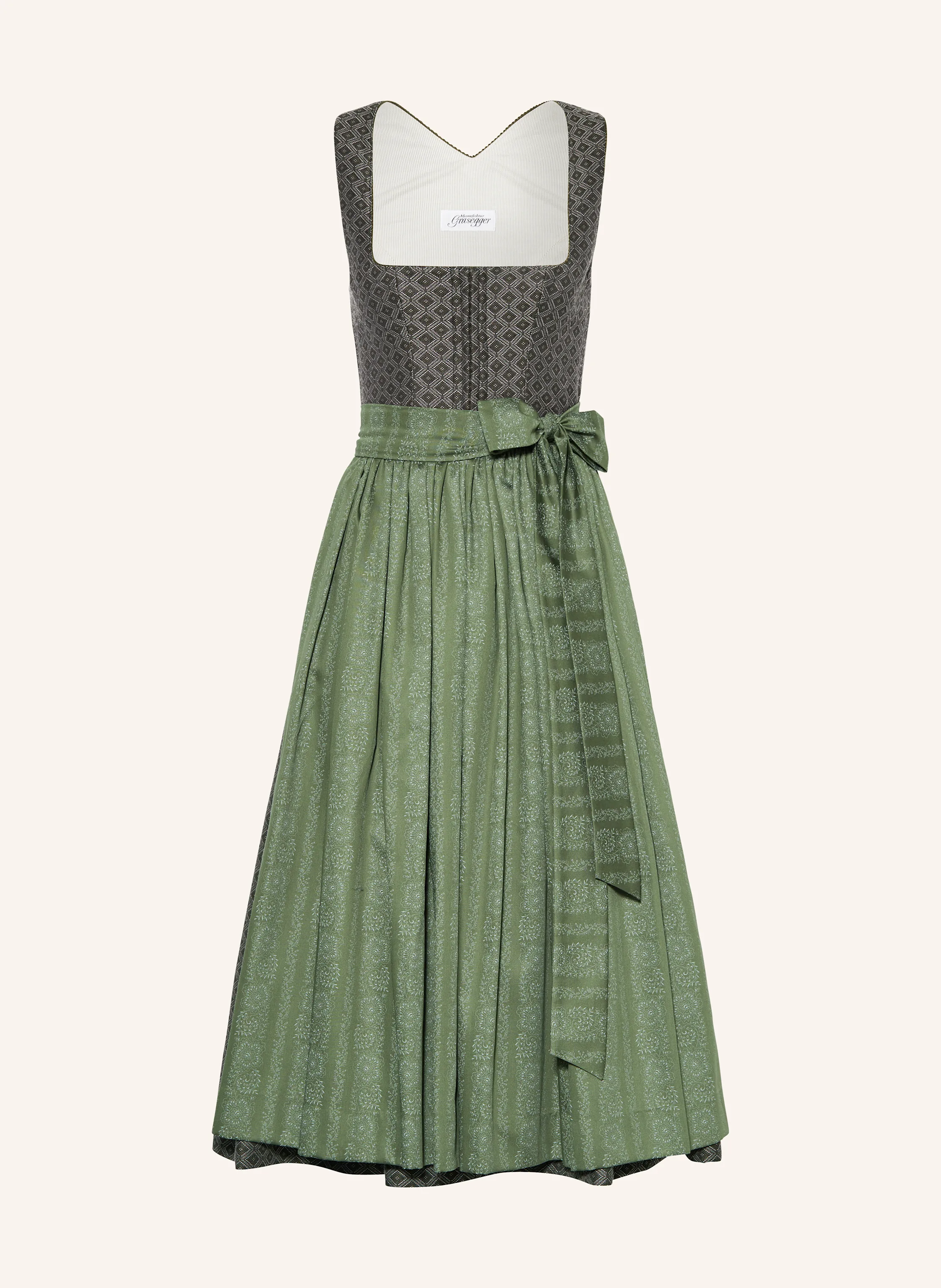 Grasegger Dirndl
