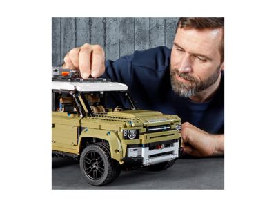 LEGO Land Rover Defender (42110)