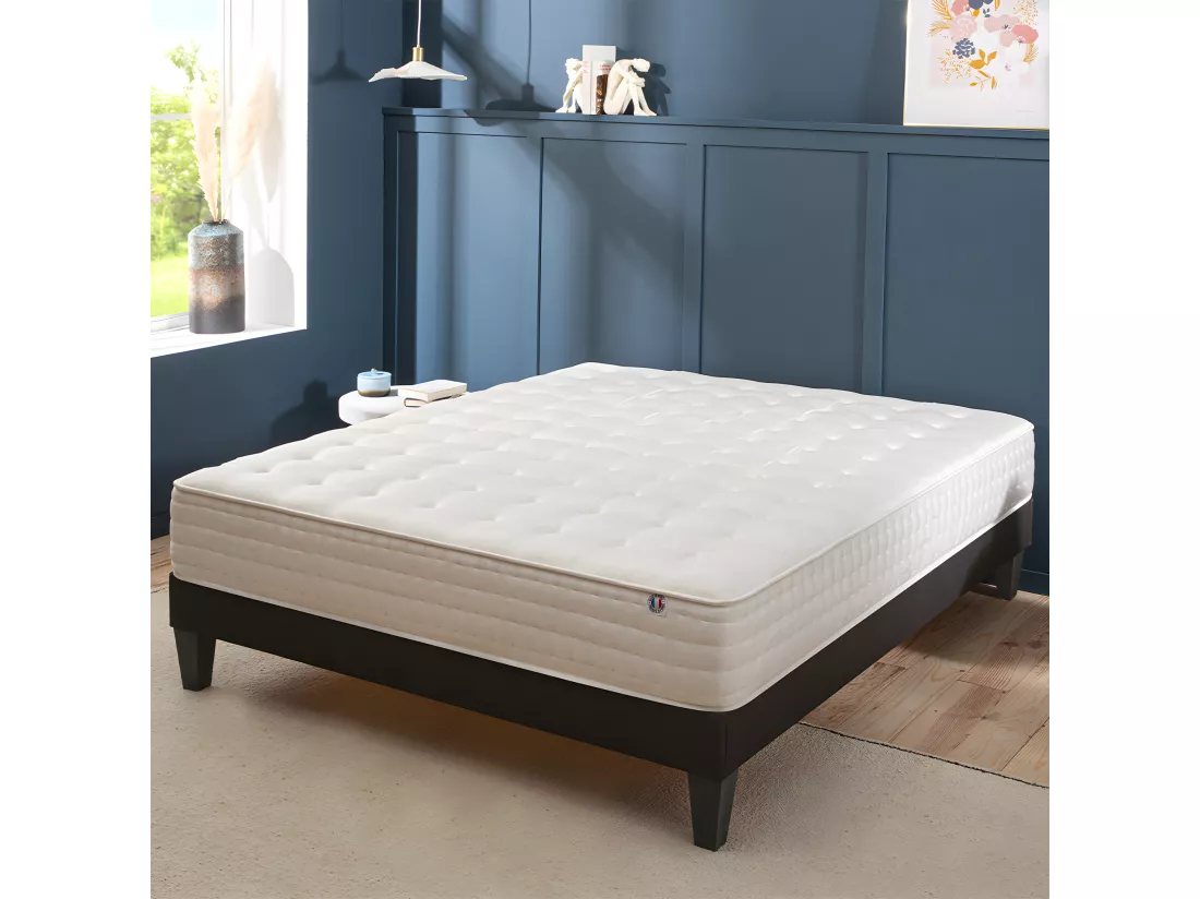 BELLECOUR LITERIE | Matelas CHÂTELET 140x190 cm | Mousse avec mémoire de forme