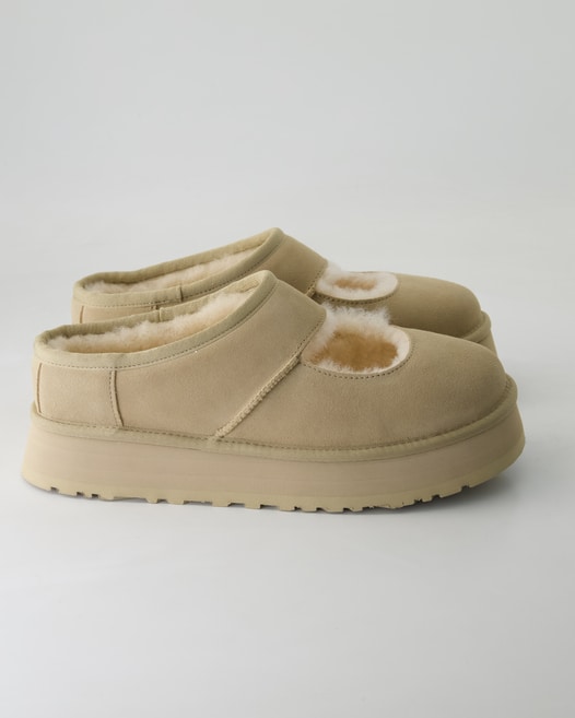 UGG W Bea Mary Jane Pantoletten in Beige