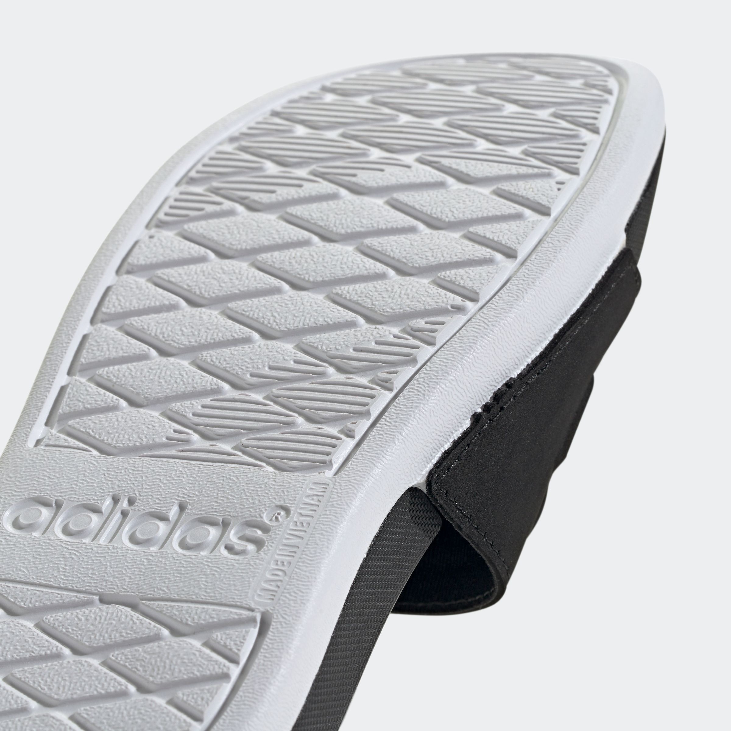 adidas Sportswear Badesandale »ADIDAS STAR WARS KIDS COMFORT ADILETTE«