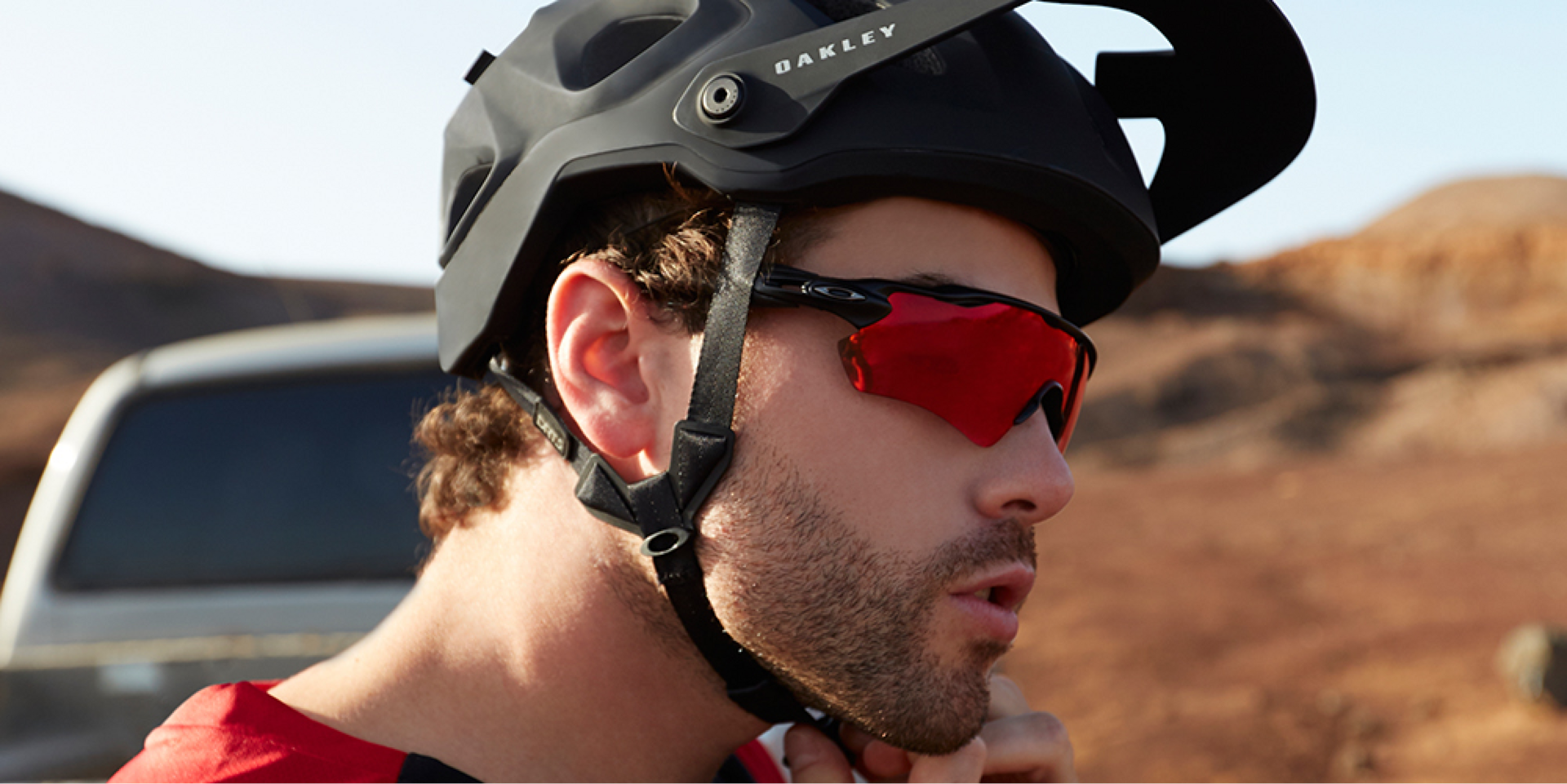 Oakley Radar EV Path Matte Black w/Prizm Trail Torch Oakleys populære Radar briller kombinert med alt de har lært opp igjennom tidene