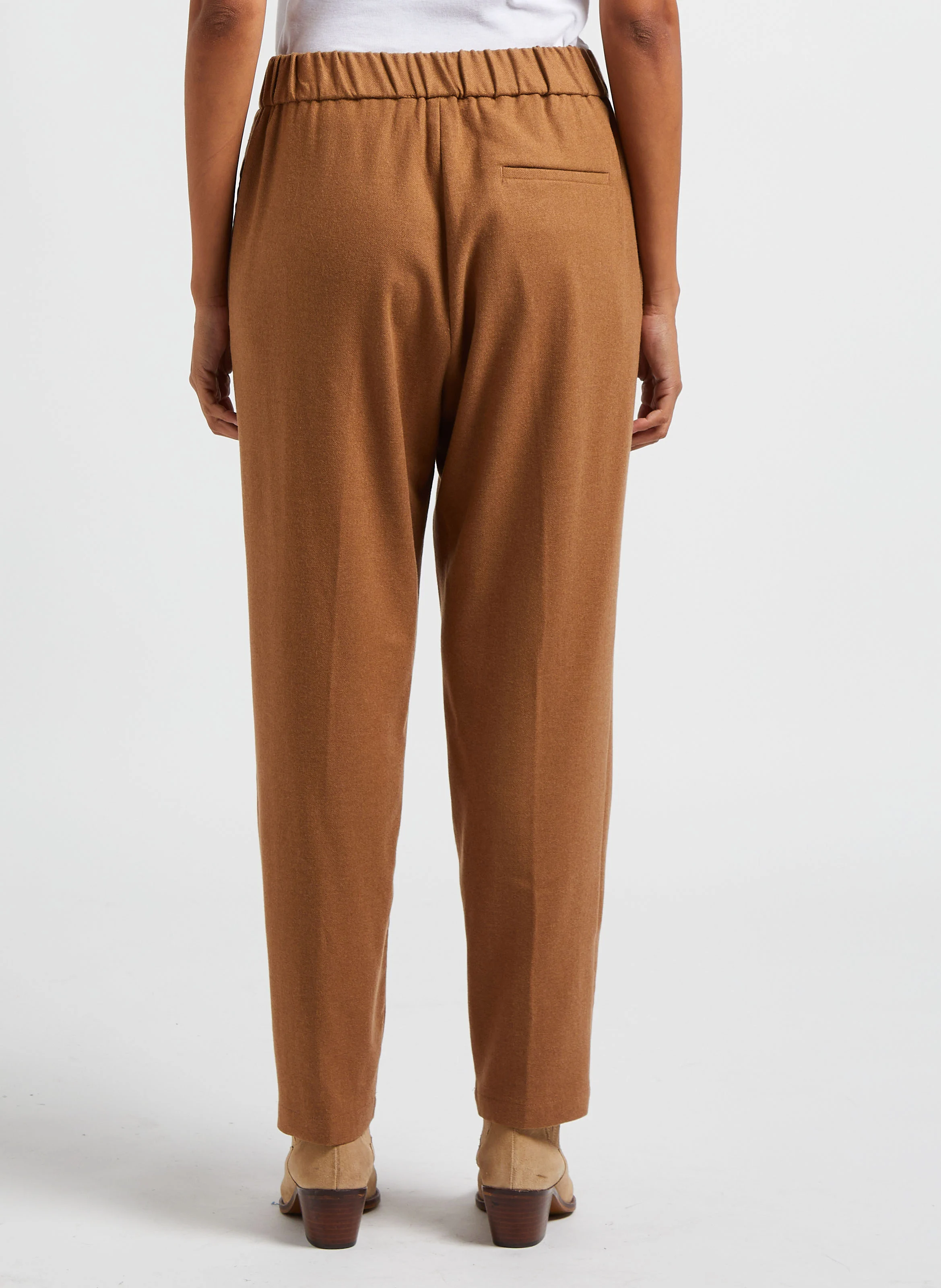 Pantalon carotte en flanelle de laine| Marron