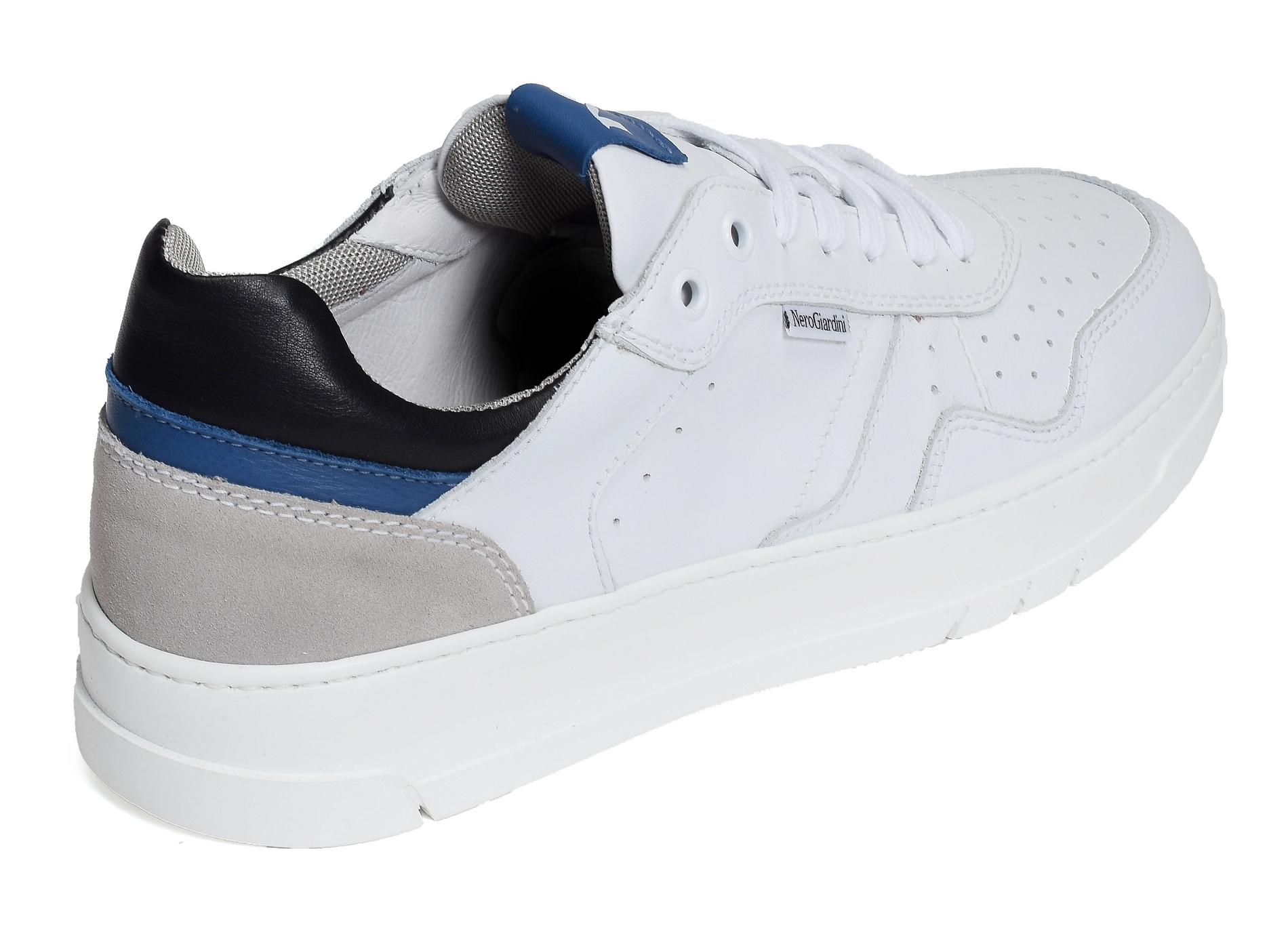 02870 blanc