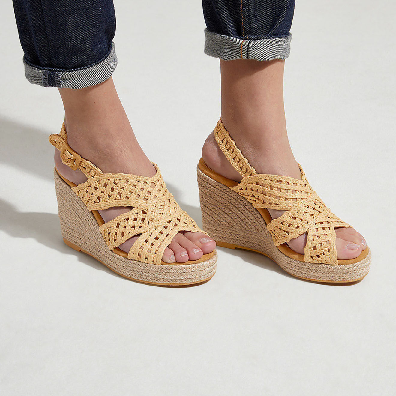 Galeries Lafayette Sandales compensées en Cuir raphia naturel - Talon 10 cm