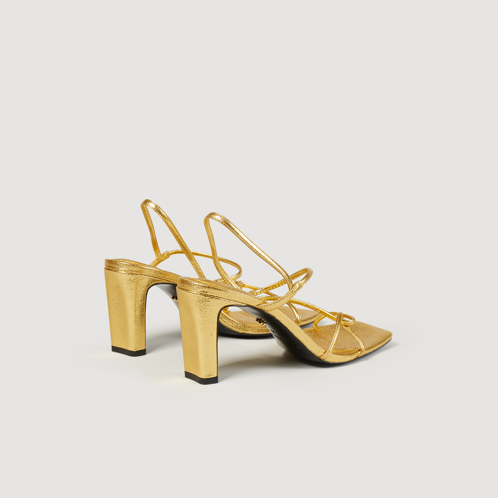 Sandales en cuir embosse