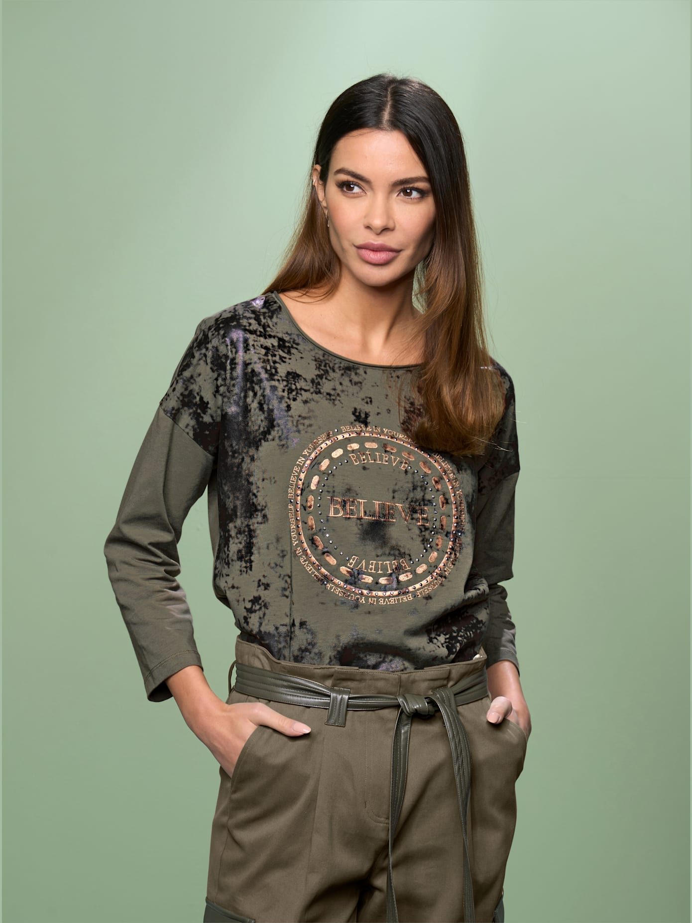 T-shirt imprimé feuille brillant
