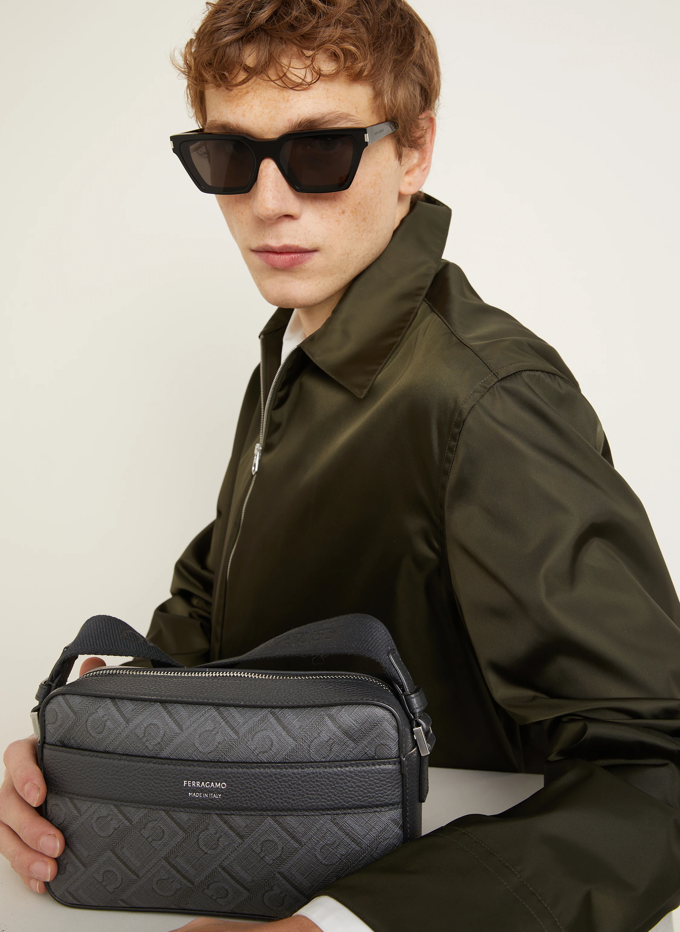 FERRAGAMO Umhängetasche