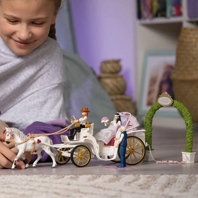 Schleich 42641 Horse Club Lekesett Bryllupsvogn