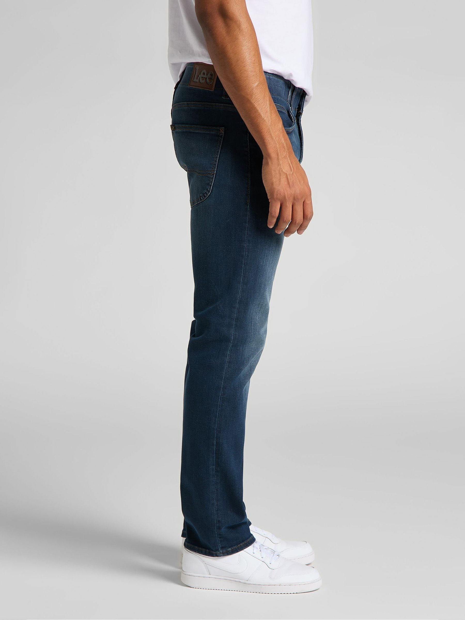 Middenblauw denim - Lee Extreme Motion MVP-jeans met rechte pasvorm