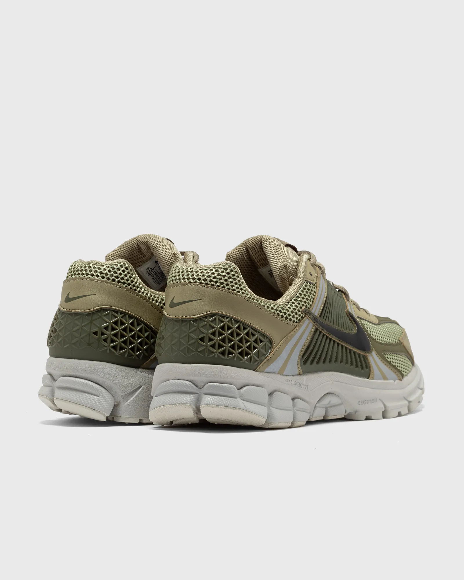 Nike ZOOM VOMERO 5