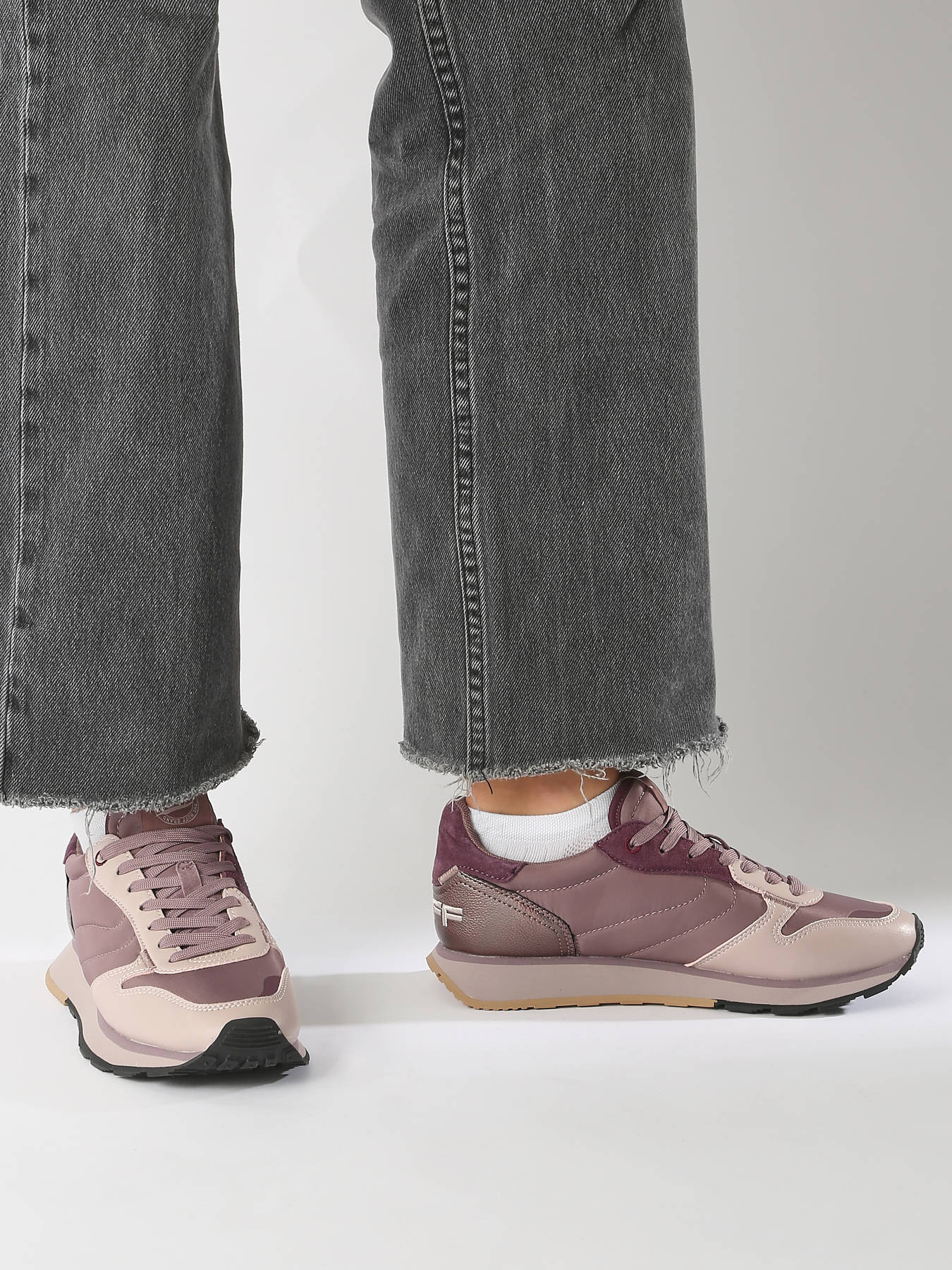 Sneakers Track & Field HOFF