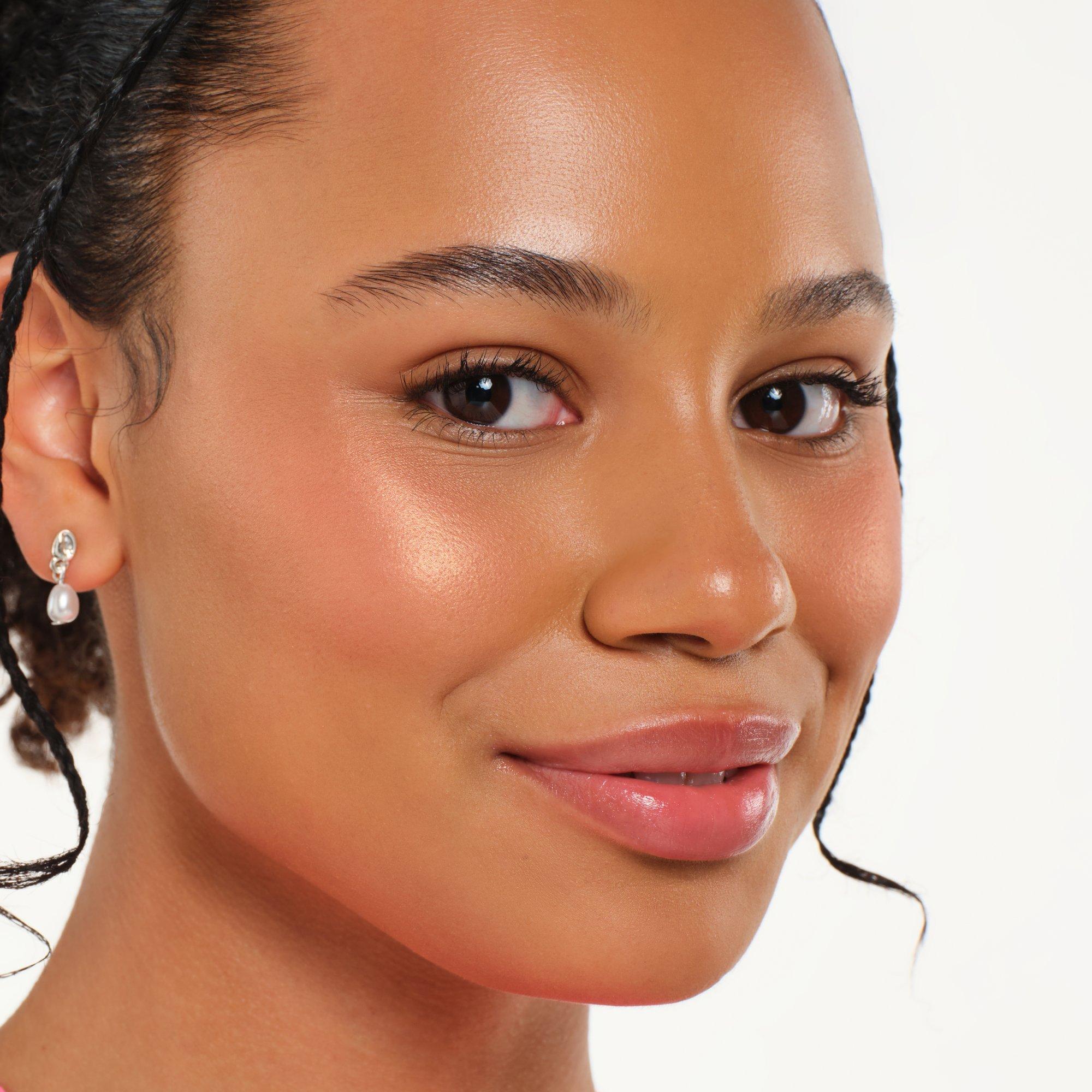 soft BAKED BLUSH