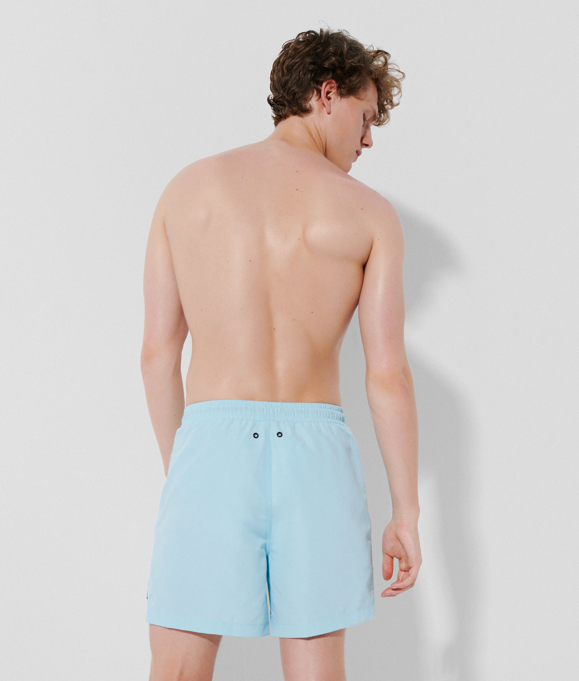 SHORT DE SURF AVEC LOGO KARL EN DIAGONALE TON SUR TON RUE ST-GUILLAUME