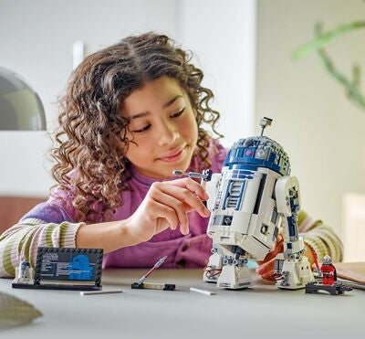 LEGO Star Wars 75379 R2-D2