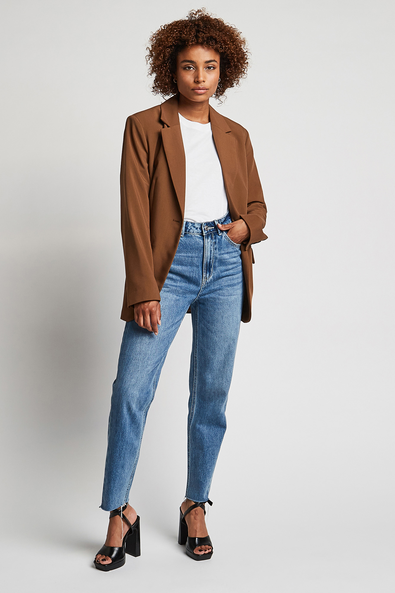 Calça jeans de cintura alta