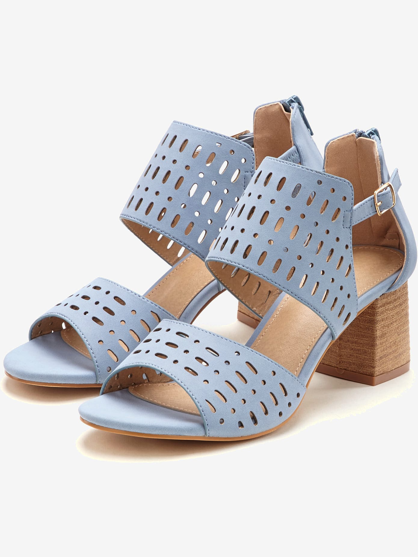Sandales à brides petites découpes tendance