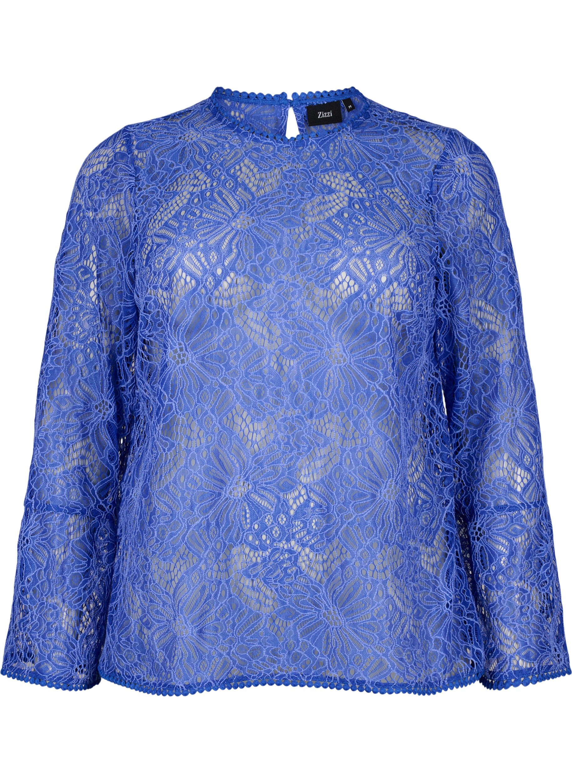Blondebluse med rund hals og lange ærmer
