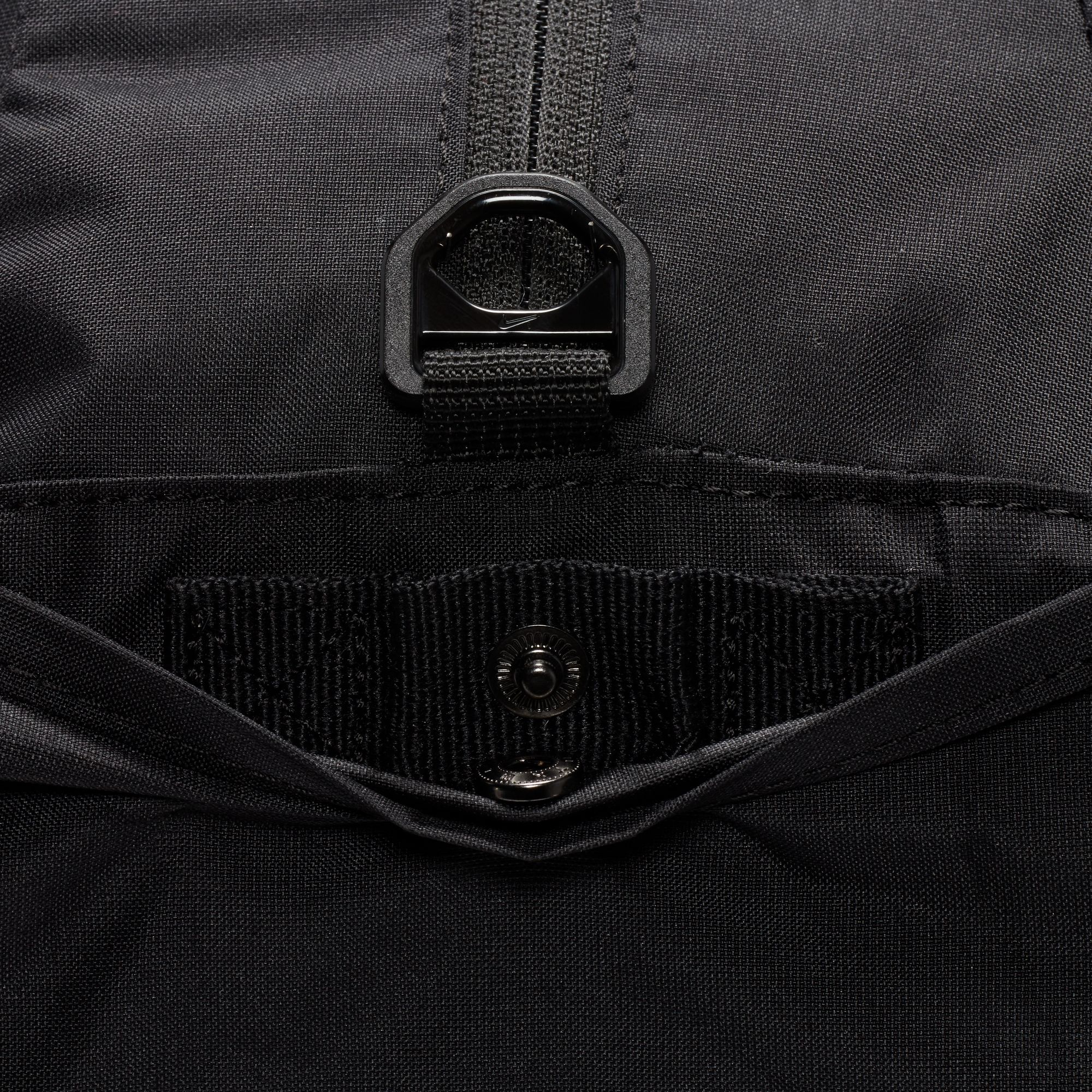 Gym Club Duffelbag 24 Dame 010/Black/Black/White