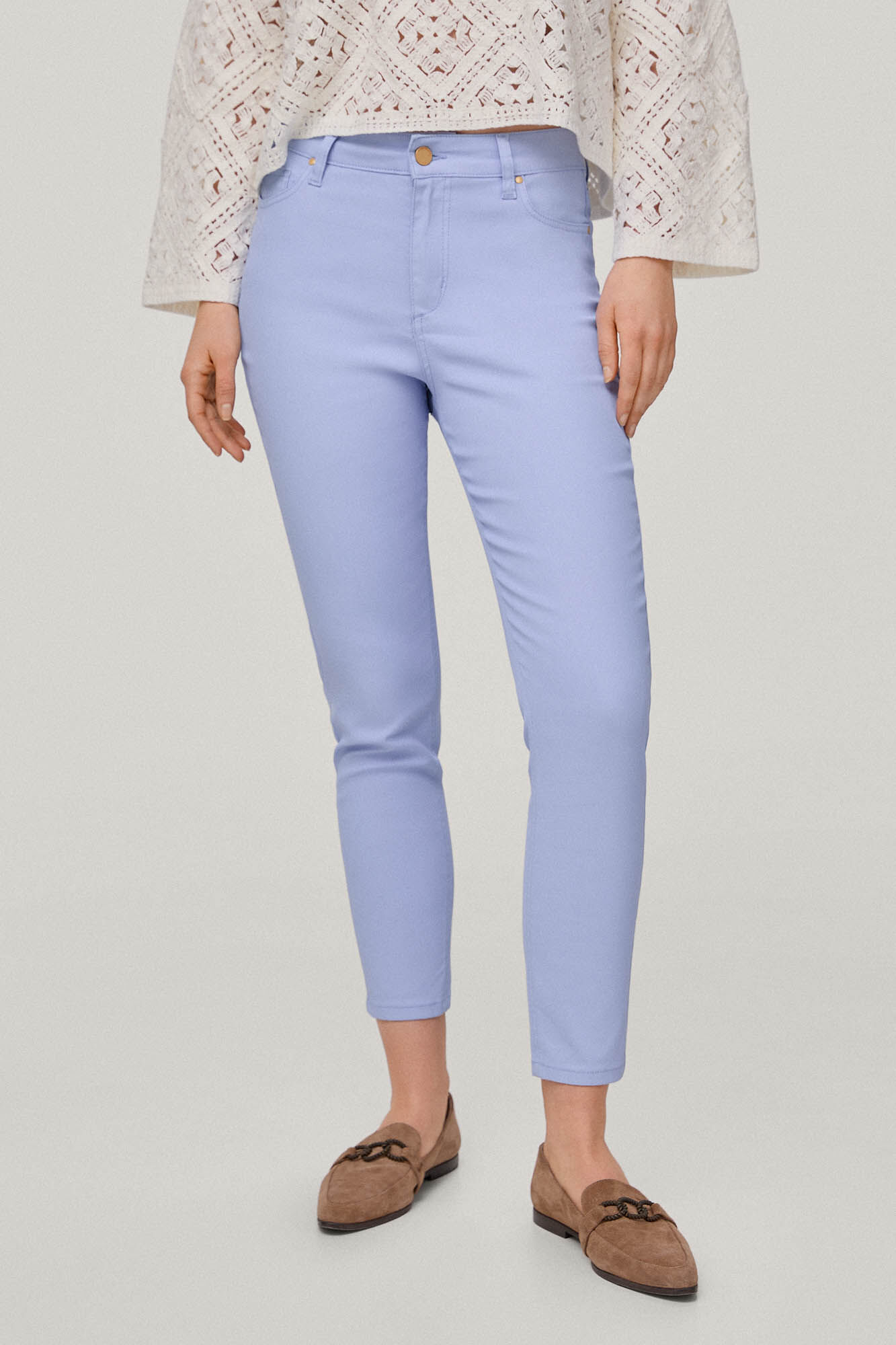 Calça skinny de cinco bolsos com revestimento - Azul