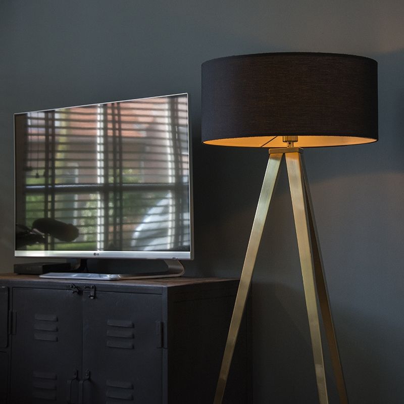 Moderne vloerlamp messing met zwarte kap - Ilse