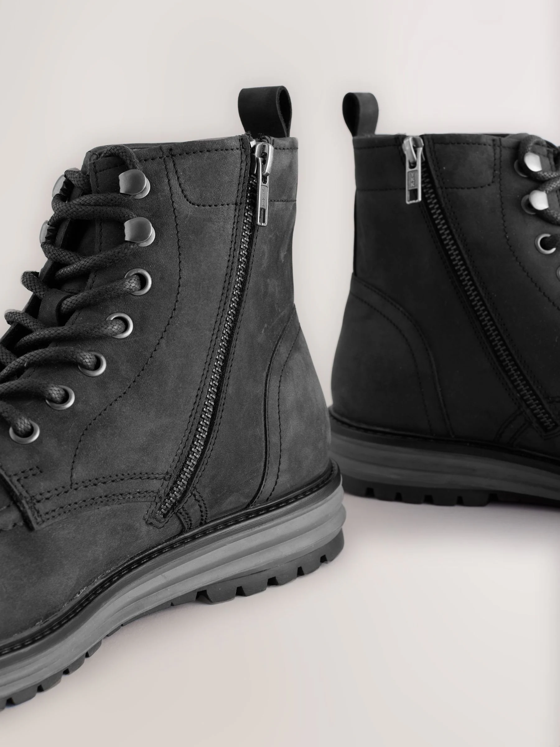 Zwart - Tall Leather Apron Toe Boots