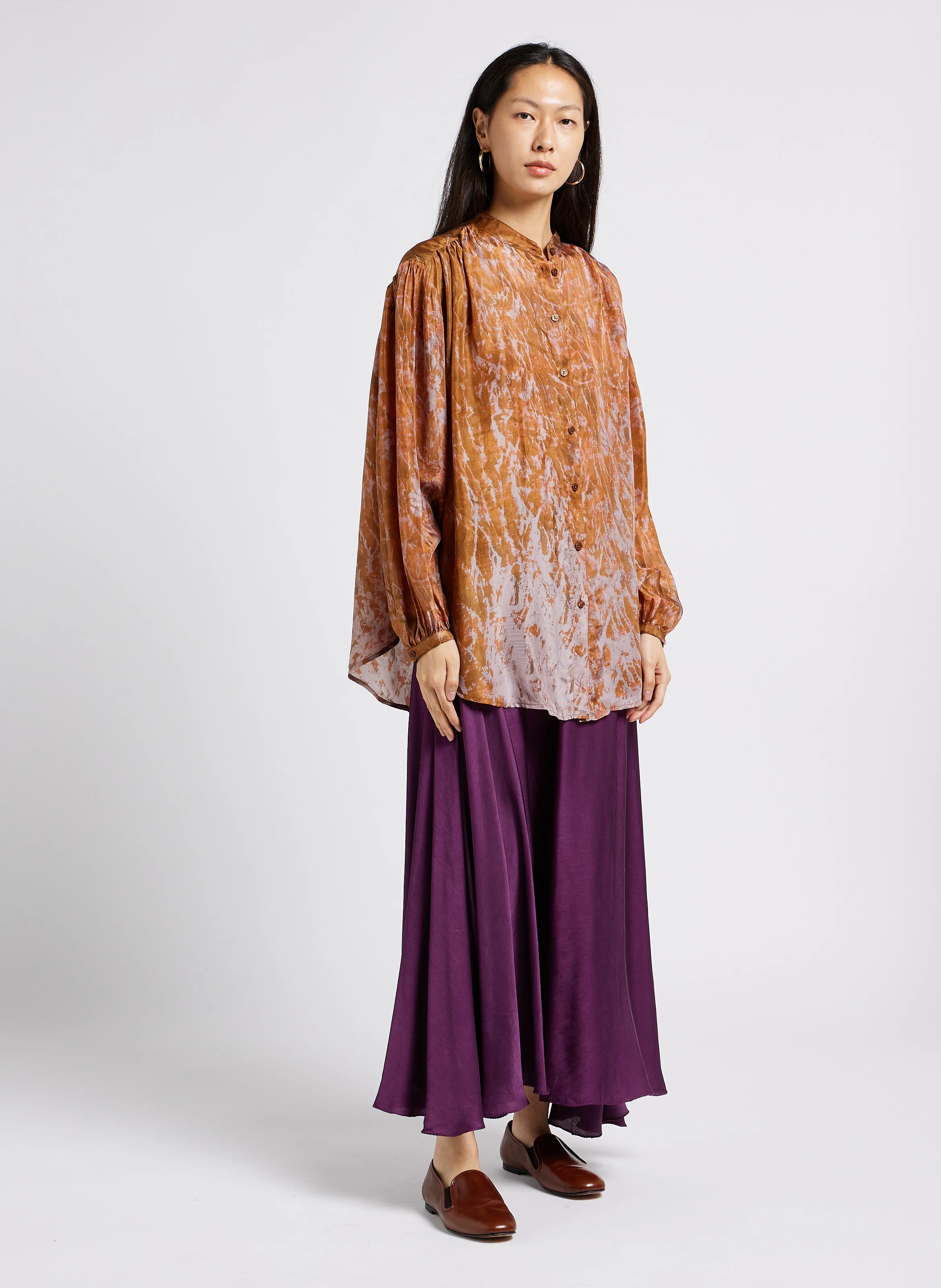 SELENITE - Chemise col mao en soie imprimée | Orange