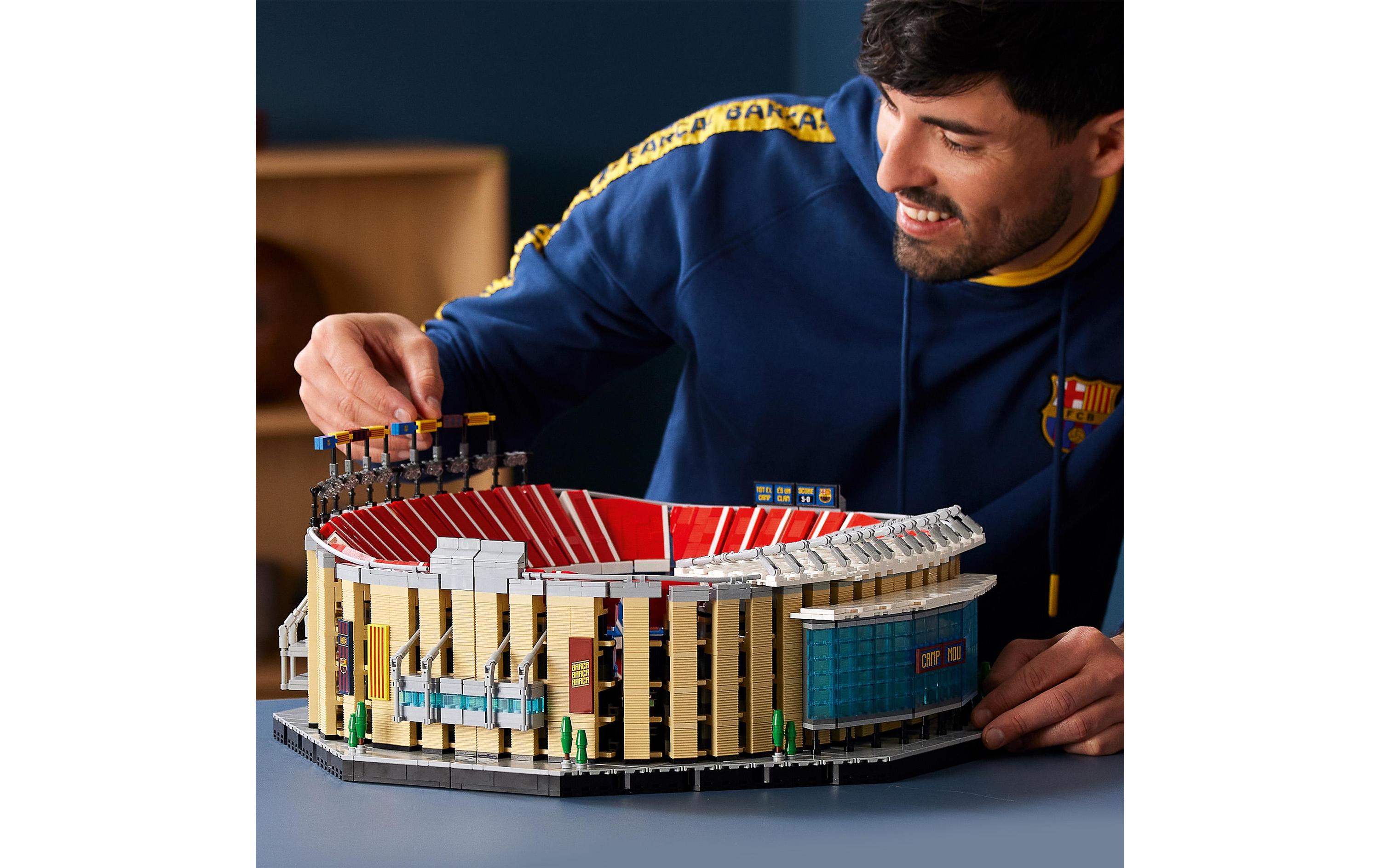 Icons Camp Nou – FC Barcelona 10284<br>Detailgetreues Modell des legendären Camp Nou