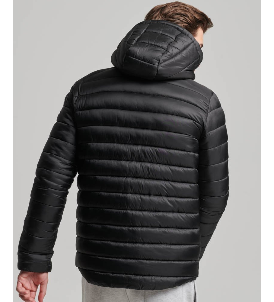 Jaqueta acolchoada Superdry Fuji Sport, preta