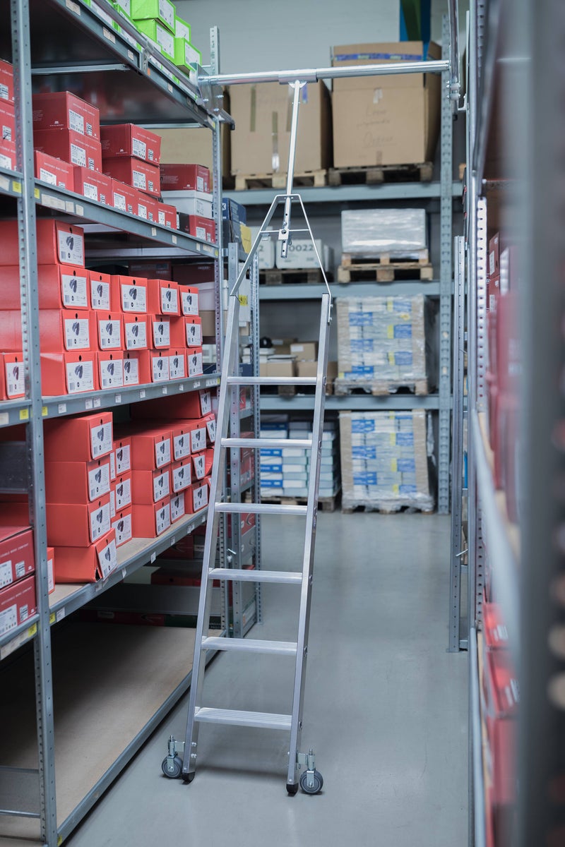 PROREGAL Trapladder, draaibaar, voor dubbele stellingkast, 7 treden
