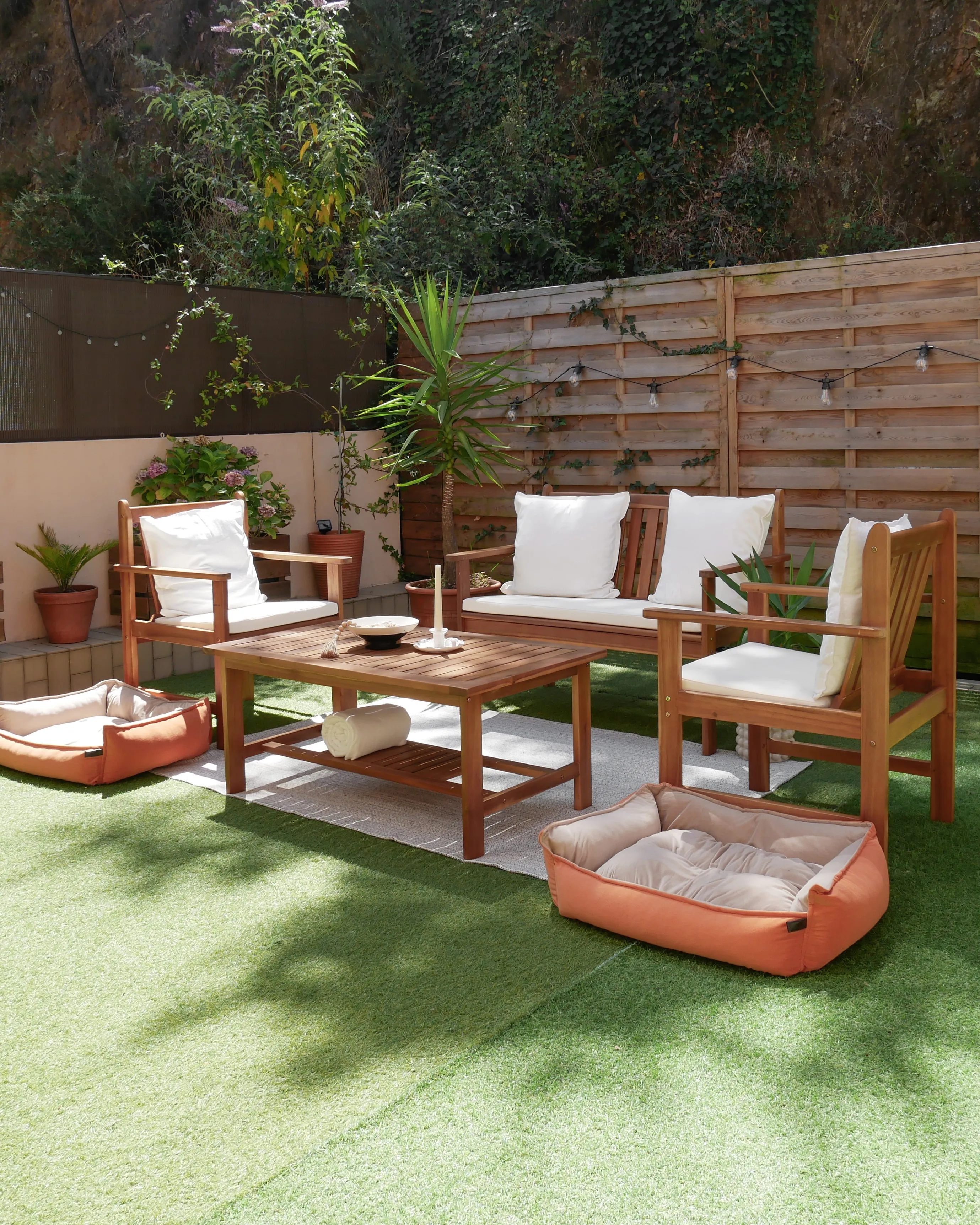 Loungeset met tafel 4-zits ALTIDONA Acaciahout Gebroken wit